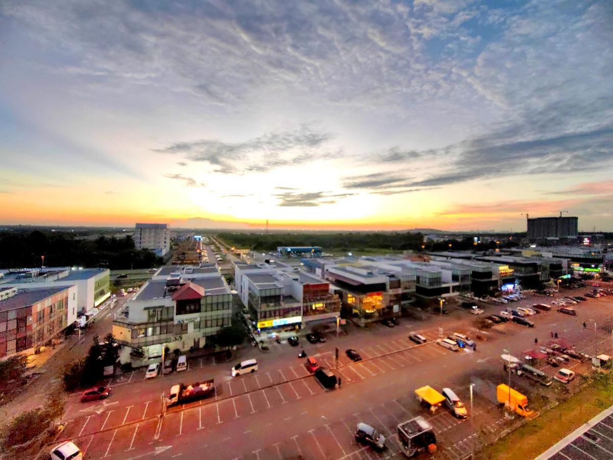 Apartment Alanis Klia Kota Warisan *